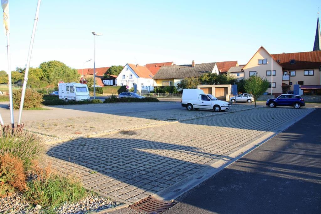 Landgasthof Frankentor Wasserlosen Kültér fotó